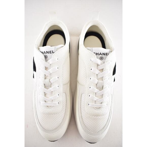 Chanel 21S Mens White Black Leather CC Logo Lace Low Top Trainer Sneaker 44 11 - Picture 9 of 14